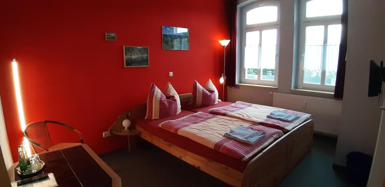 Gasthof Zum Alten Schulmeister Harra Kültér fotó