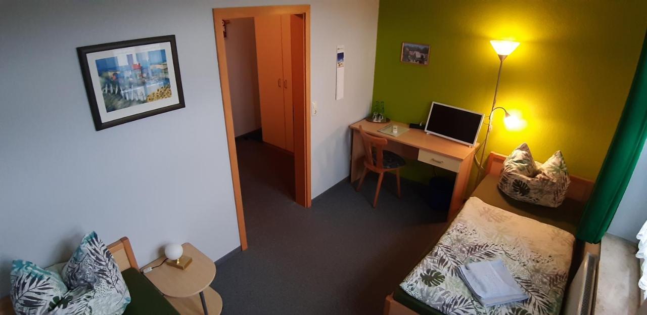 Gasthof Zum Alten Schulmeister Harra Kültér fotó